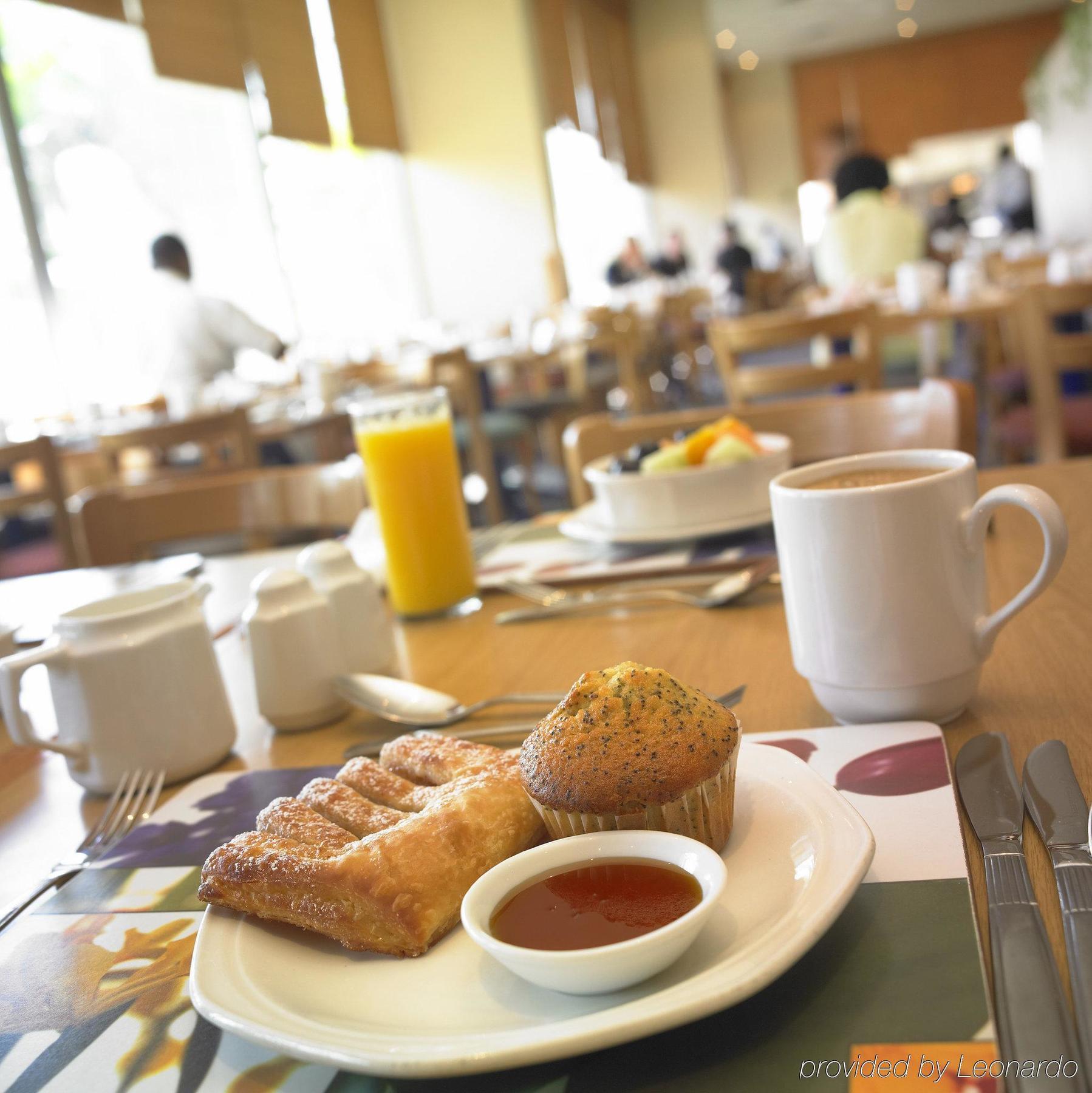 Garden Court Marine Parade Durban Bagian luar foto